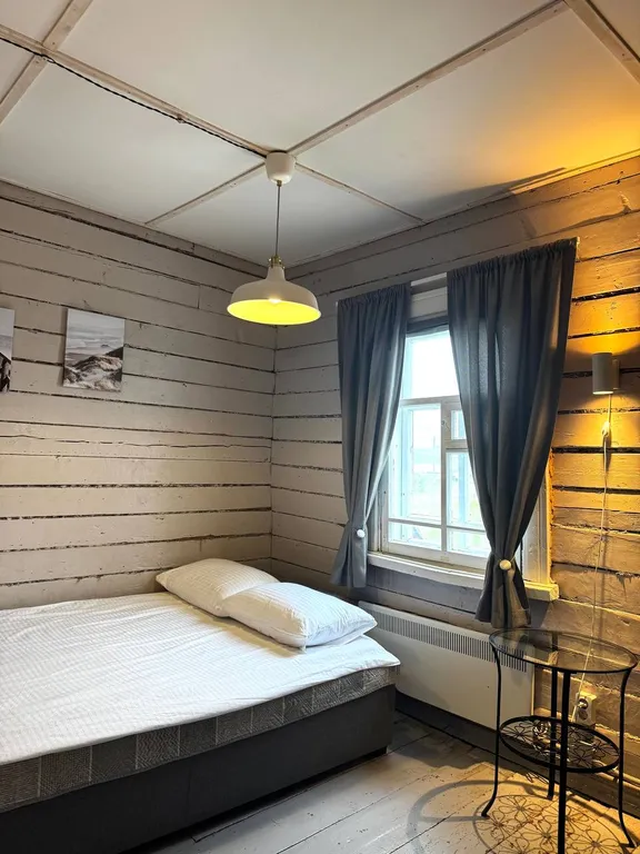 Старинный дом для путешественников с современным ремонтом