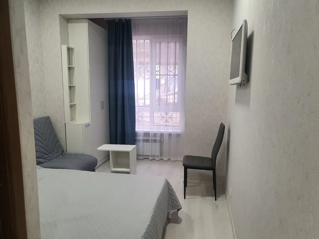 Квартира Уютные апартаменты в Сочи, недалеко от Зимнего театра и ждвокзала Сочи — Сочи