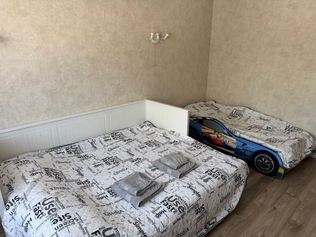 4-комнатный Дом