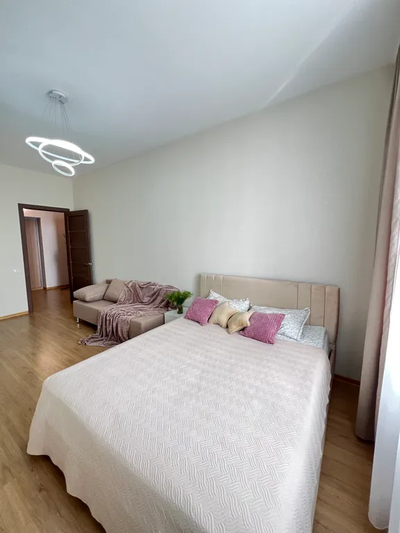 Квартира Просторная квартира с видом на город — Екатеринбург