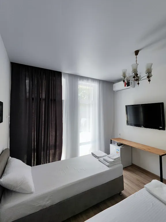 Уютная комната у моря