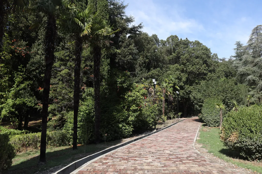 Апартамент у Массандровского парка в элитном районе Ялты