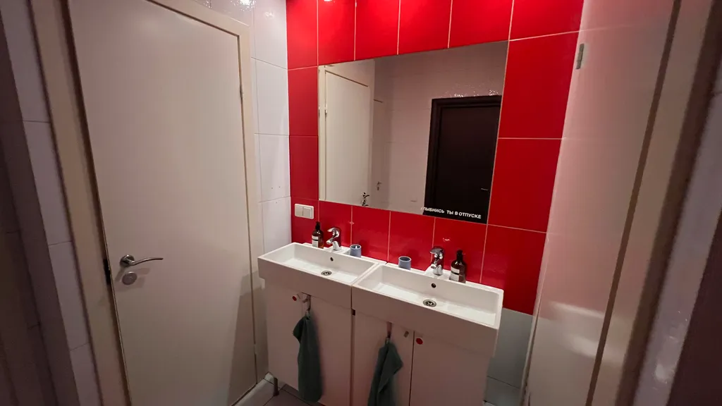 Уютная комната у площади Восстания