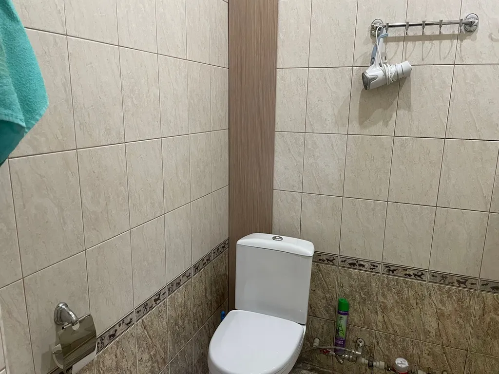 Комфортная квартира в 100 м до парка, отдельный вход, гараж, без горок