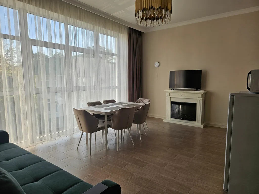 Апартаменты в  отеле Атлас