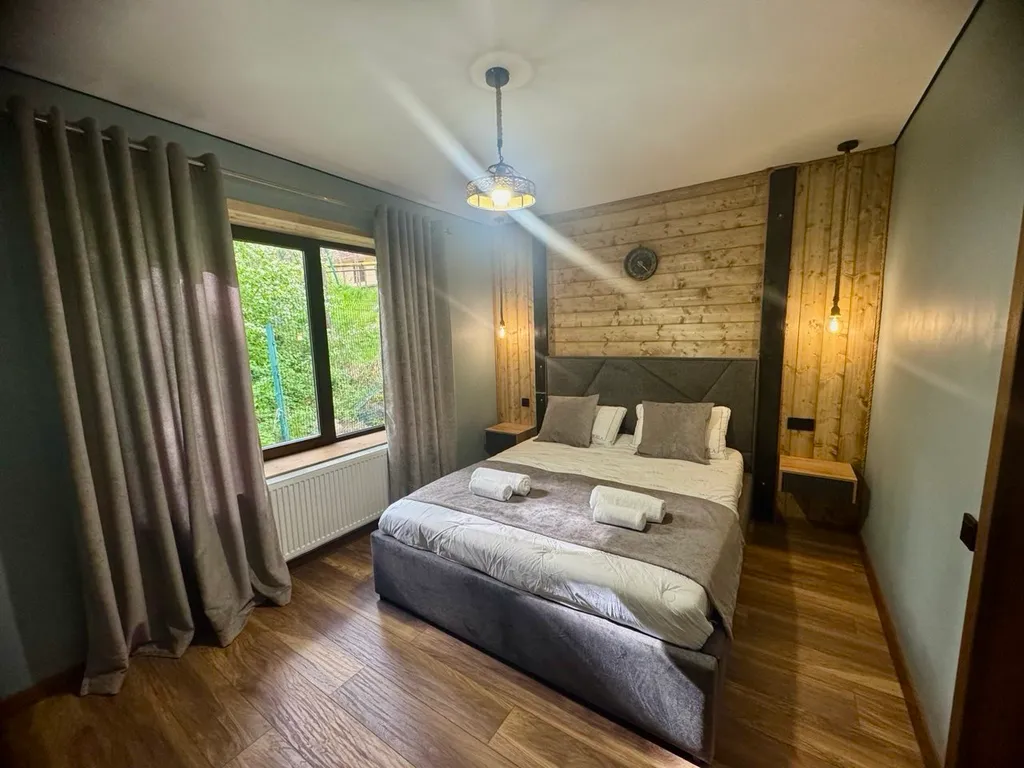 4-комнатный Дом