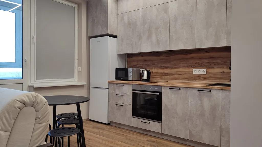 Домашний кинотеатр с большой ванной