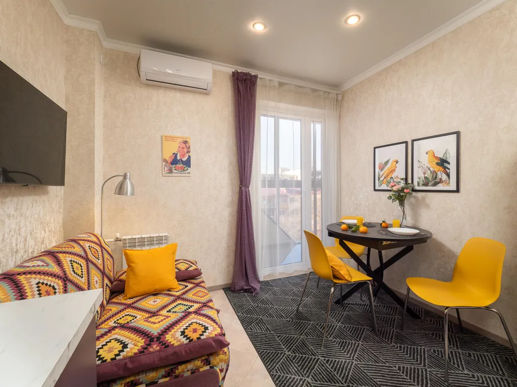 Квартира Квартира с спальней на одной из главных улиц Сочи — Сочи