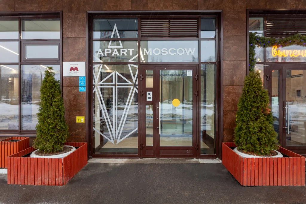 MiCasa у метро Московская