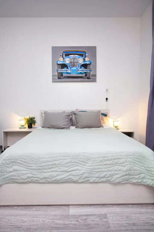 Уютная студия с видом на набережную