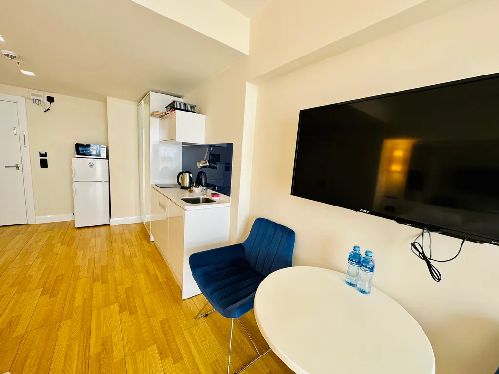 Sea Sunset Residence 43 floor