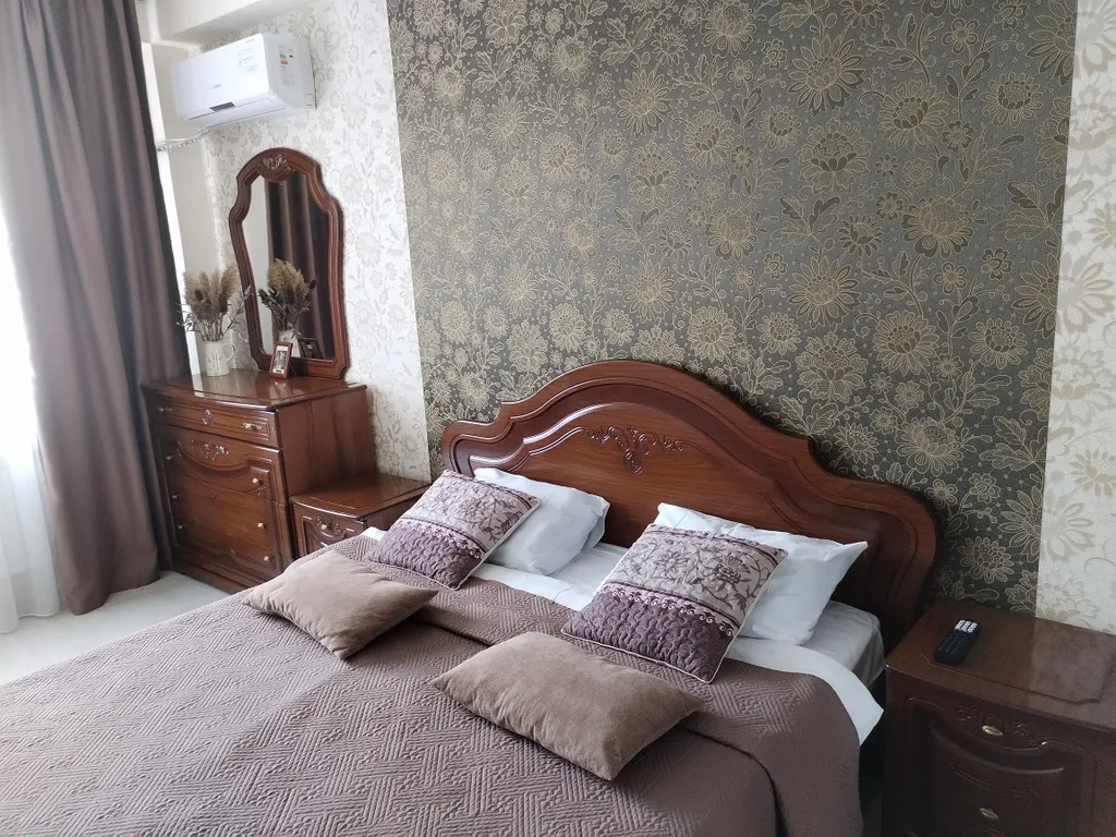 Уютная однокомнатная квартира около парка Победы, санатория Виктория