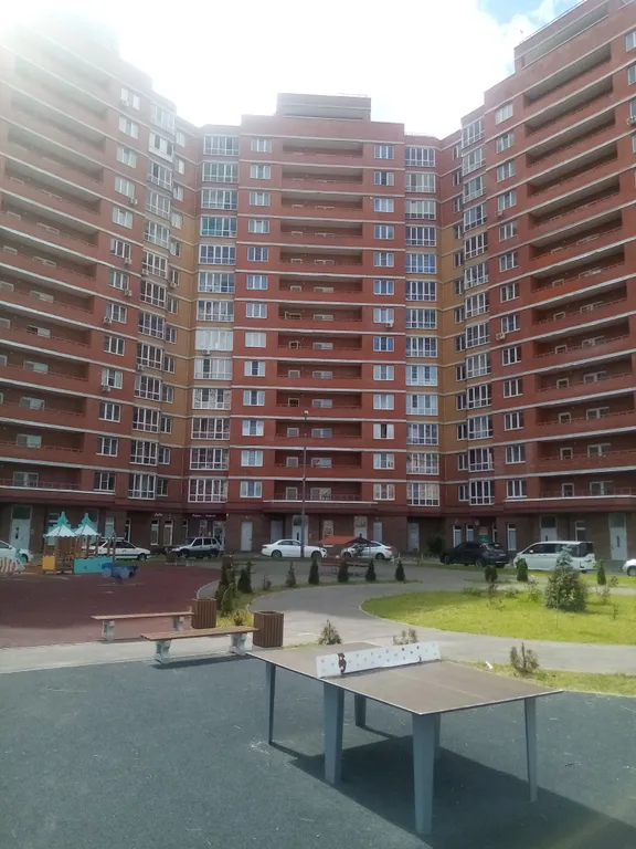 Большая светлая чистая квартира — аренда посуточно в Тула