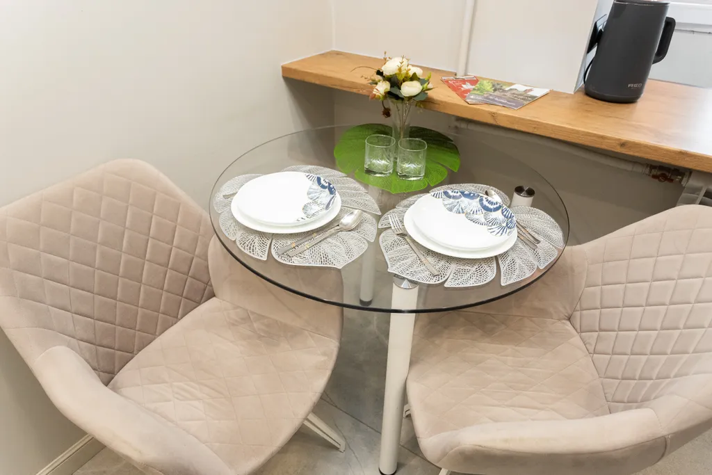 Уютная квартира с двумя балконами в центре рядом с Островом Канта