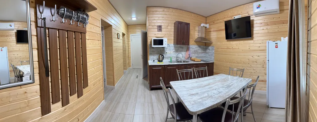 Домик для отдыха с банькой и теплым бассейном