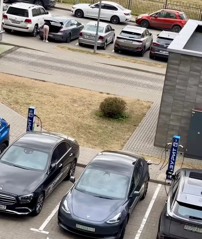 Vip в центре, новый дом, парковка, шлагбаум, окна двор, престижный р-н