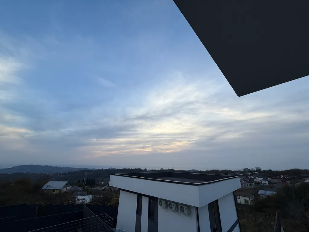 Коттедж для большой семьи