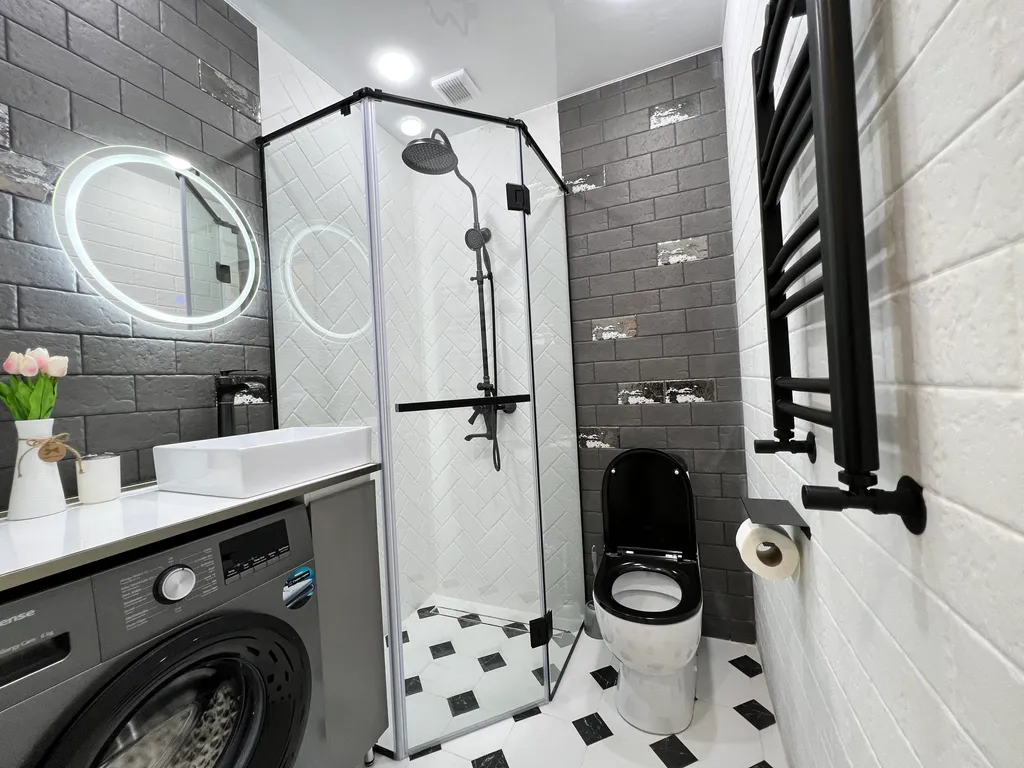 Modern Studio By Republic Square -Unique Charm