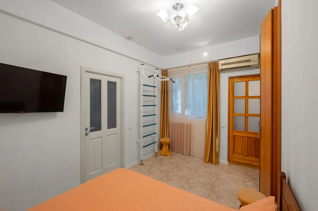 Дом три этажа