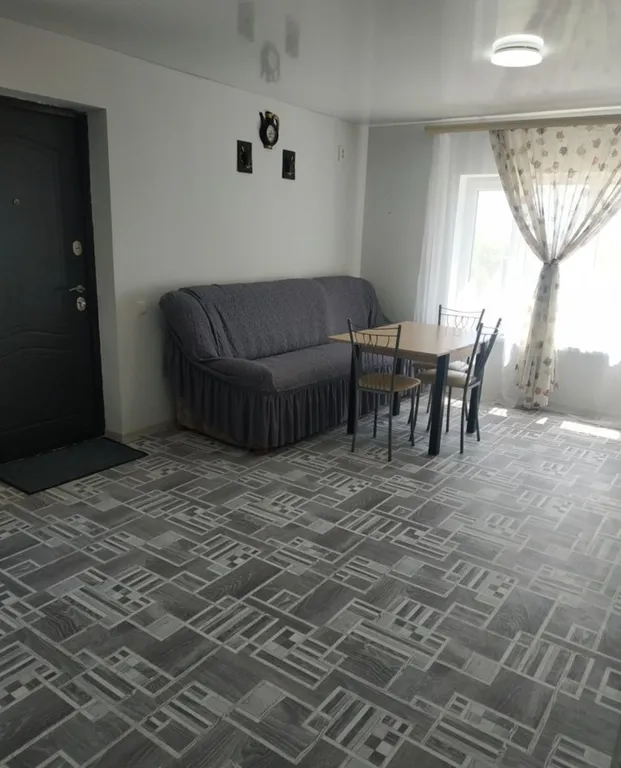 Уютный дом с кухней, на берегу моря