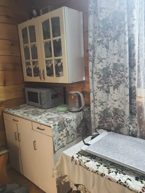 Кедровый дом с каминной печкой