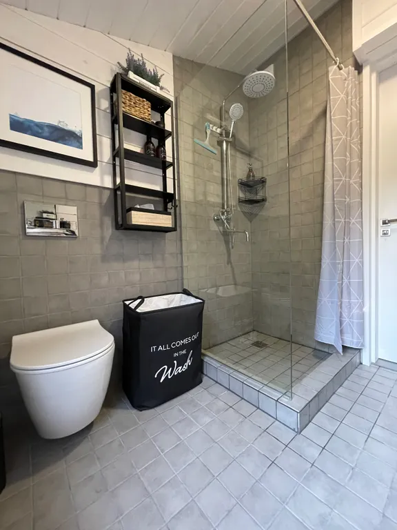 Домик с видом на реку