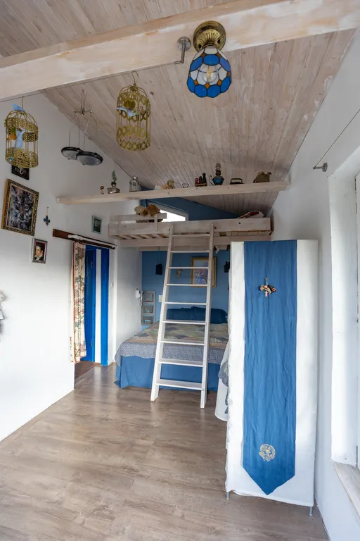 Три Галки Дом в саду