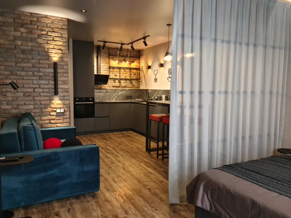 Дизайнерский Лофт с видом на закат