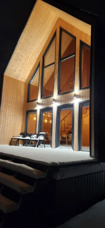 Дом с сауной, купелью и террасой