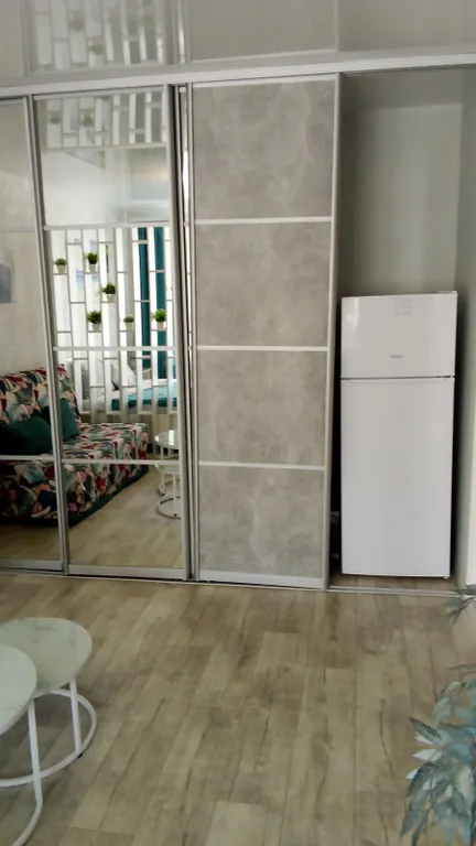 Квартира Люксовая квартира районе жд, меганом, привоз, медицинский центр авиценна — Симферополь