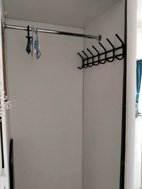 Квартира со свежим ремонтом в новом доме с лифтом