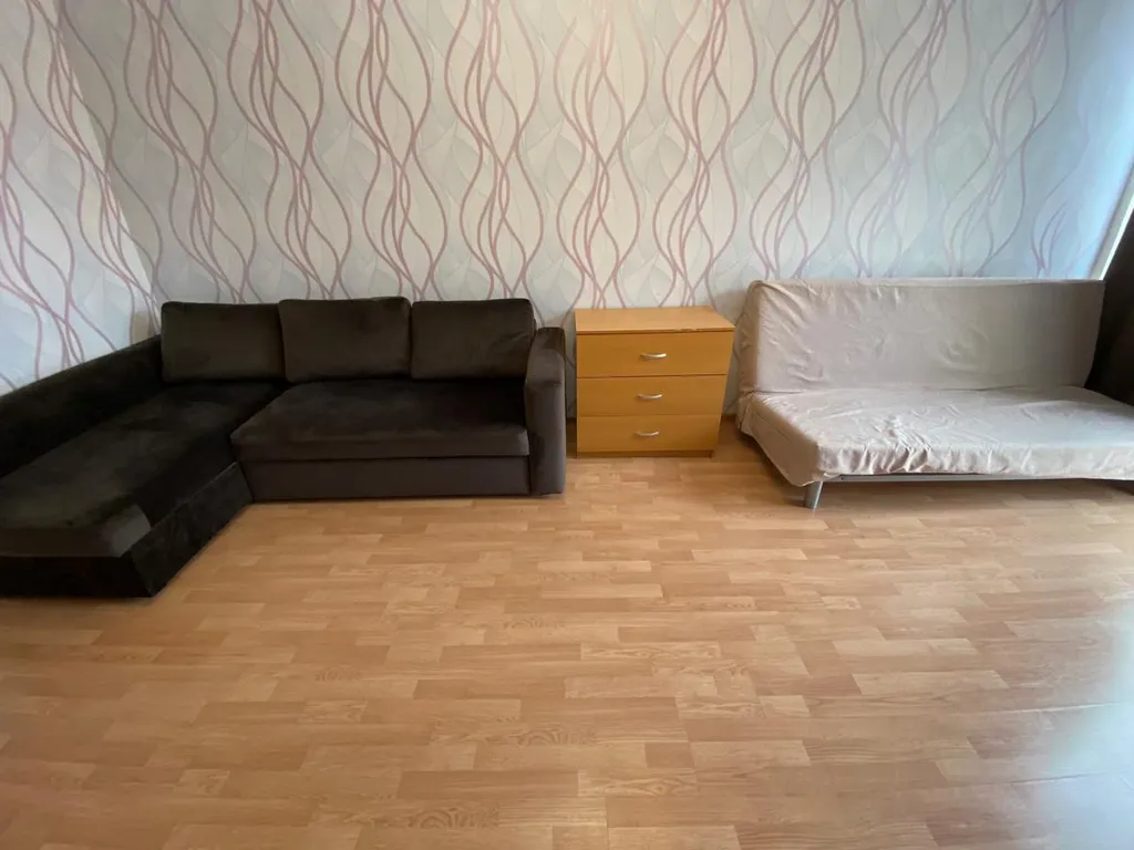 Двухкомнатная квартира в новом доме с балконом недалеко от вокзала