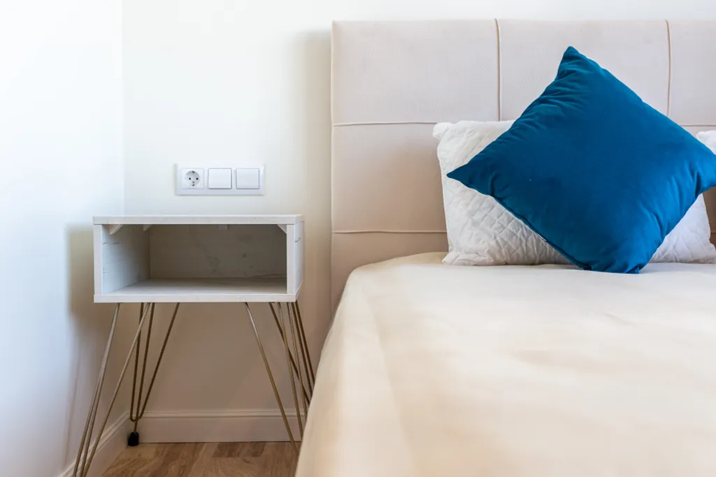 Современная студия Морент с ярким интерьером в жк фрукты