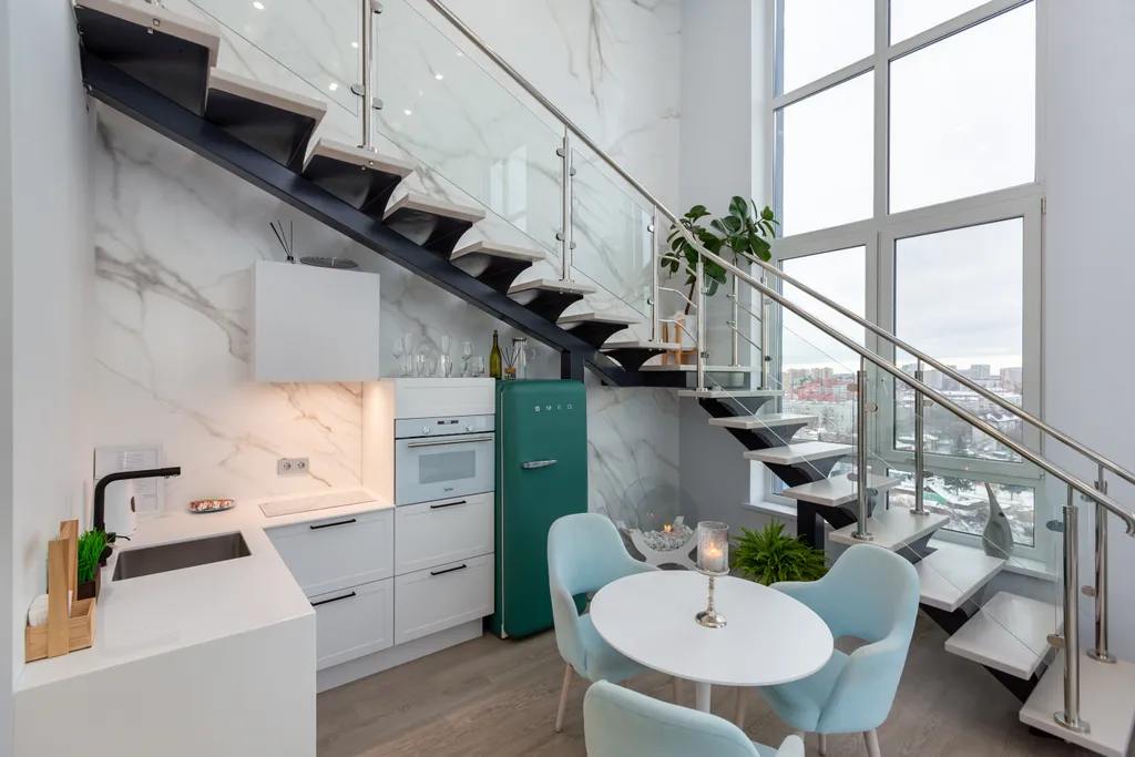 3-комнатная двухуровневая студия с видом на мост Влюбленных