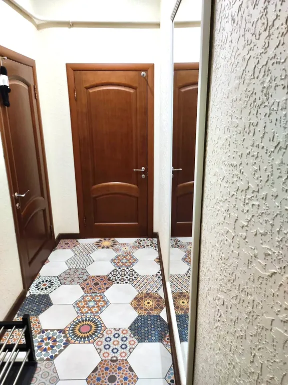 Двухкомнатная Сталинка в центре