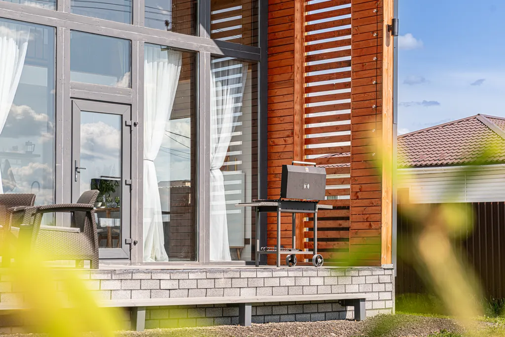 Современный барн вблизи лучших склонов Подмосковья