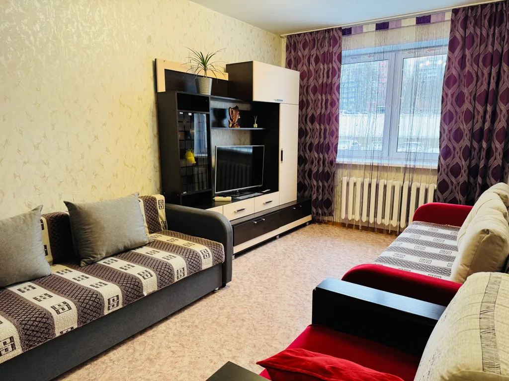 Квартира у Планеты и Дворца борьбы