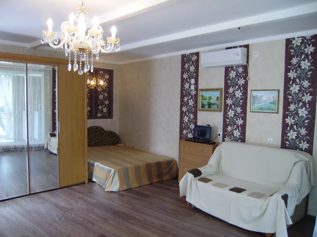 Квартира Пальма - 1 комнатный домик с видом на море — аренда посуточно в Алупка