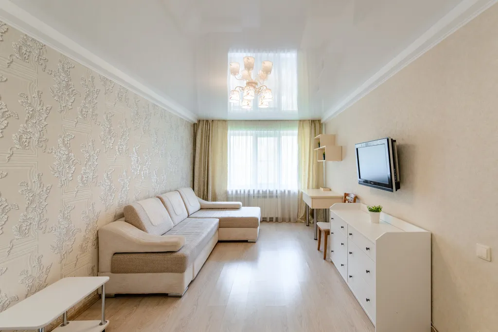 Квартира на пл. ЮЖНОЙ — аренда посуточно в Томск