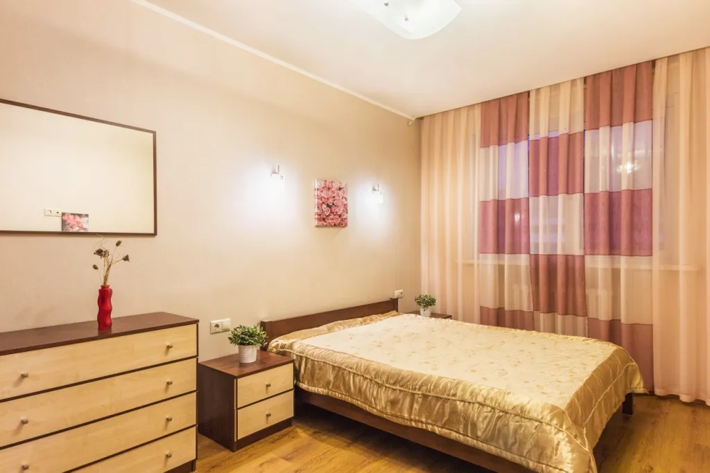 Квартира у центральной площади рядом с набережной — аренда посуточно в Самара