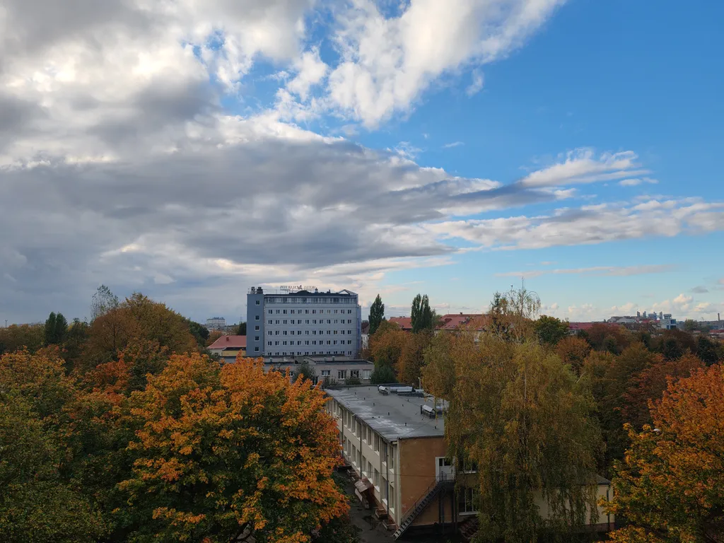 Видовые апартаменты лофт - студия в туристическом центре