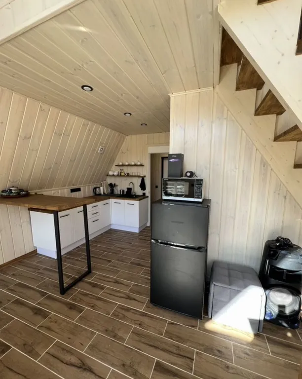 Домик в сосновом лесу с банным чаном