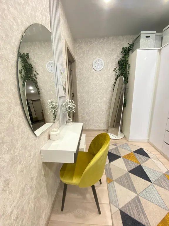 Двухкомнатная квартира на пл. Театральной