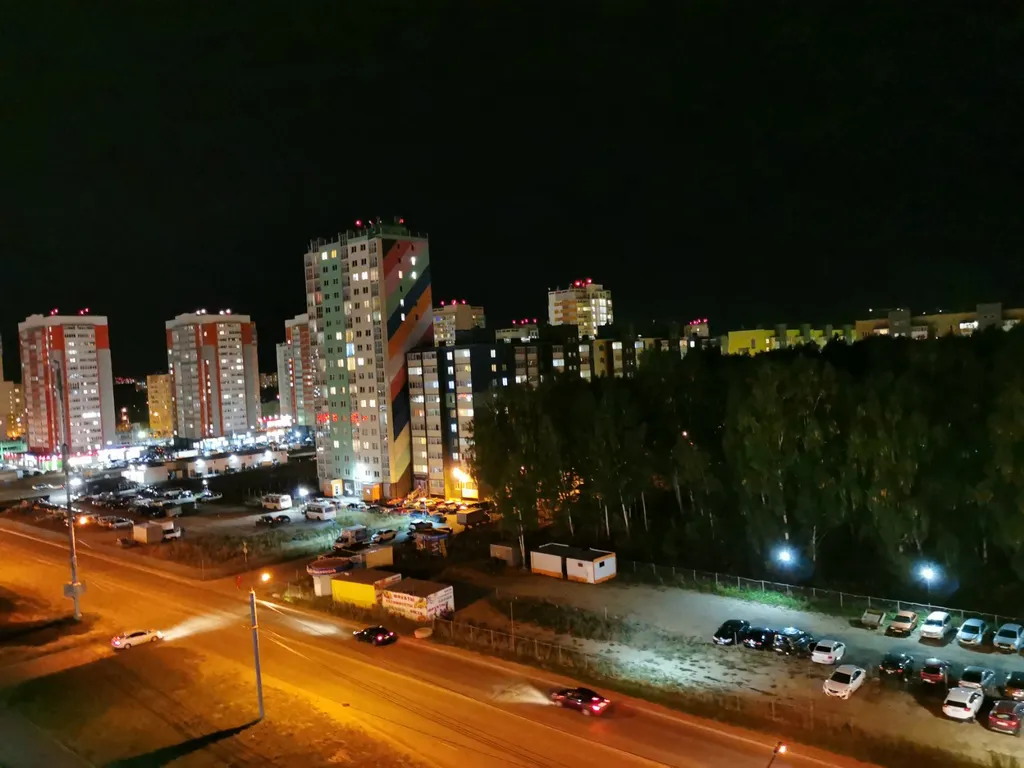 3-комнатная ближе к центру уютная большая квартира