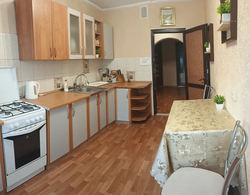 Квартира Уютная большая квартира возле парка победы — Севастополь