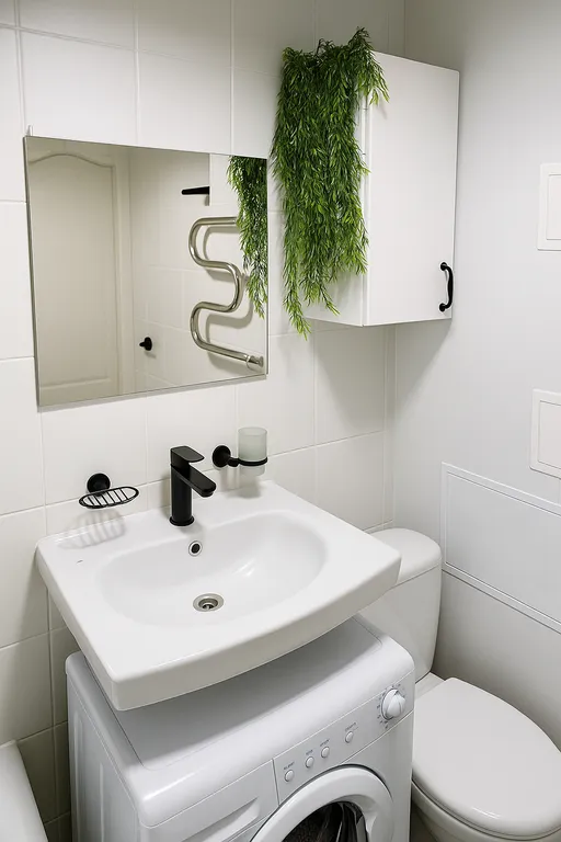 Двухкомнатная квартира в центре возле набережной