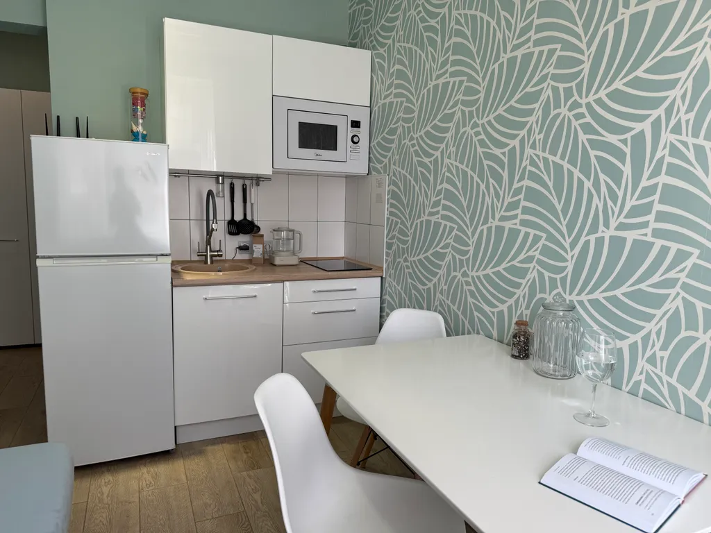 Дизайнерский апартамент у реки Ангара