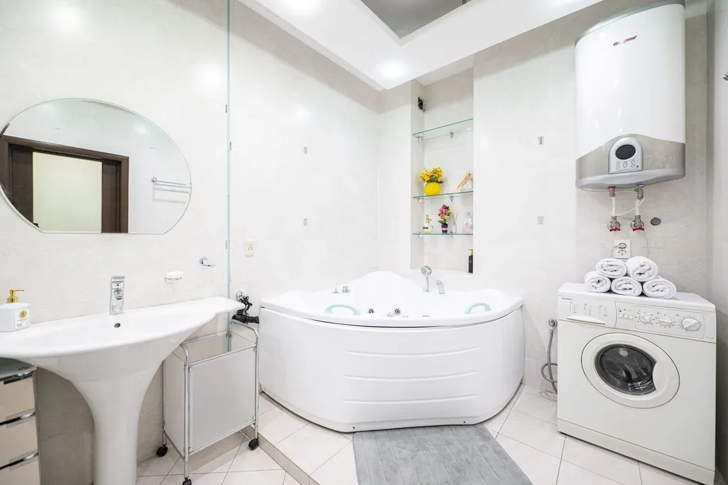 Большая квартира с кондиционерами и камином