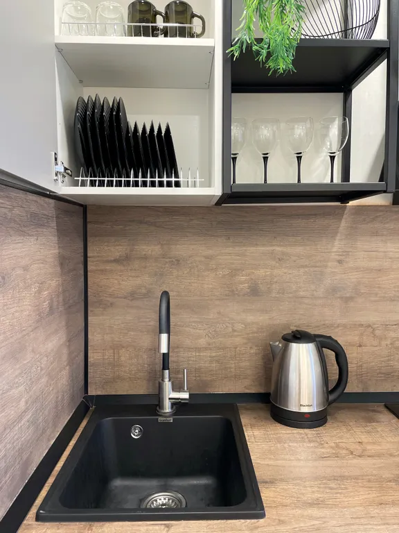 Riders Apartments 10