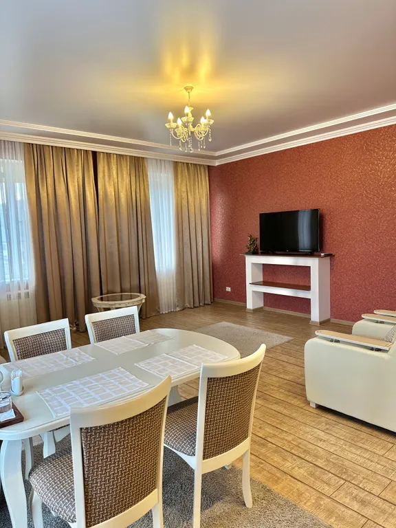 Квартира Квартира Уютный улучшенный двухкомнатный номер с кухней — Горячий Ключ